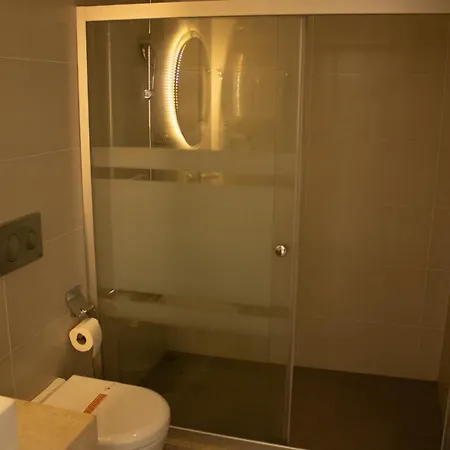 Aktas Butik Alojamento de Acomodação e Pequeno-almoço 3*
